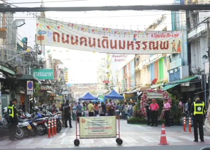 Go The Giant Swing -โกอินน์ เสาชิงช้า Apartment Bangkok